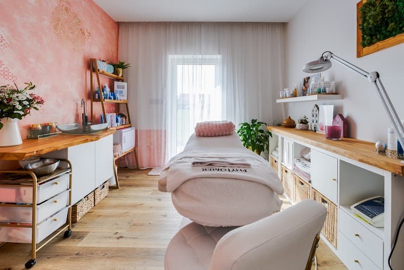 Kosmetický Salon Bjutybar Keta Pňovice photo