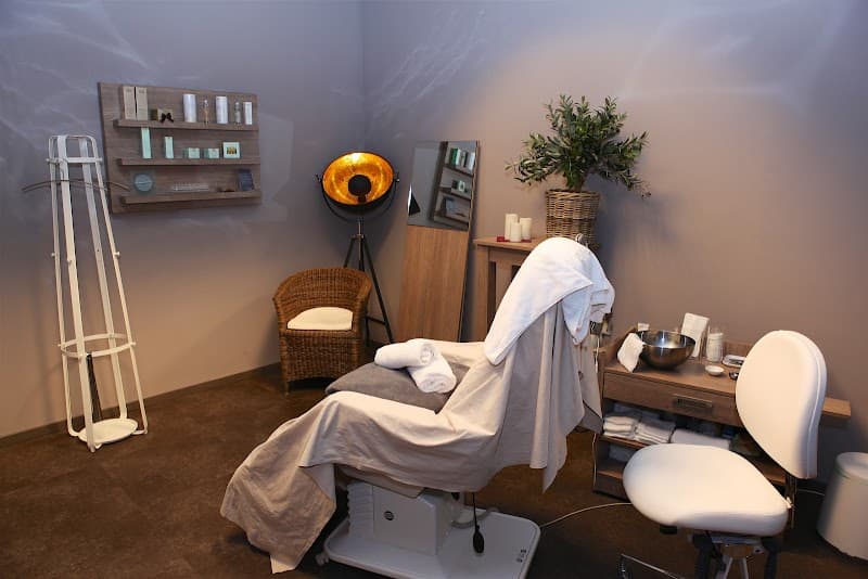 Kosmetikstudio schön natürlich - Reformhaus Engelhardt Hamburg photo