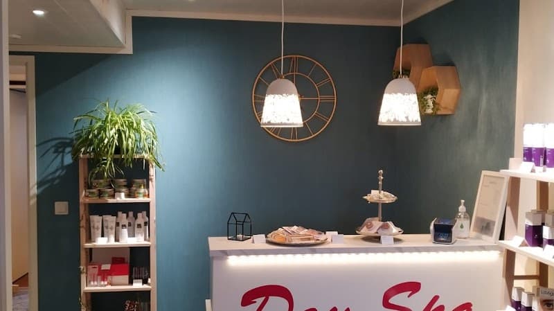 Koulutettu hieroja Kaija Salonen Laukaa photo