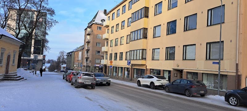 Koulutettu hieroja Krista Kondratjeff Lappeenranta photo