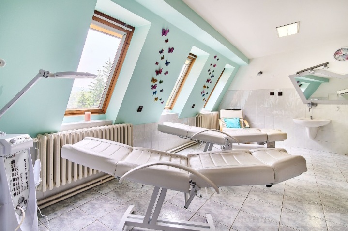 Kozmetický salón Lucille Hanušovce nad Topľou photo