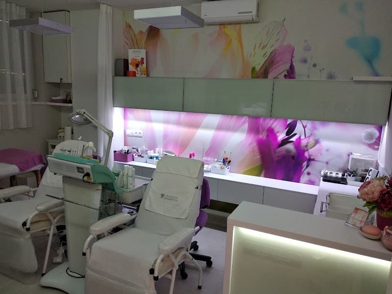 Kozmeticky Salon Zuzana Hodanova Holíč photo