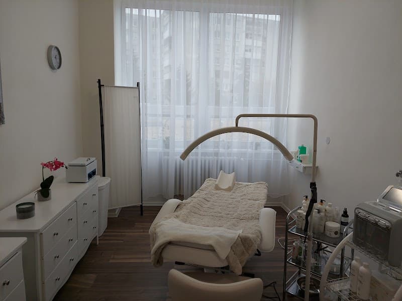 Kozmetika Trebišov ZV Cosmetics photo