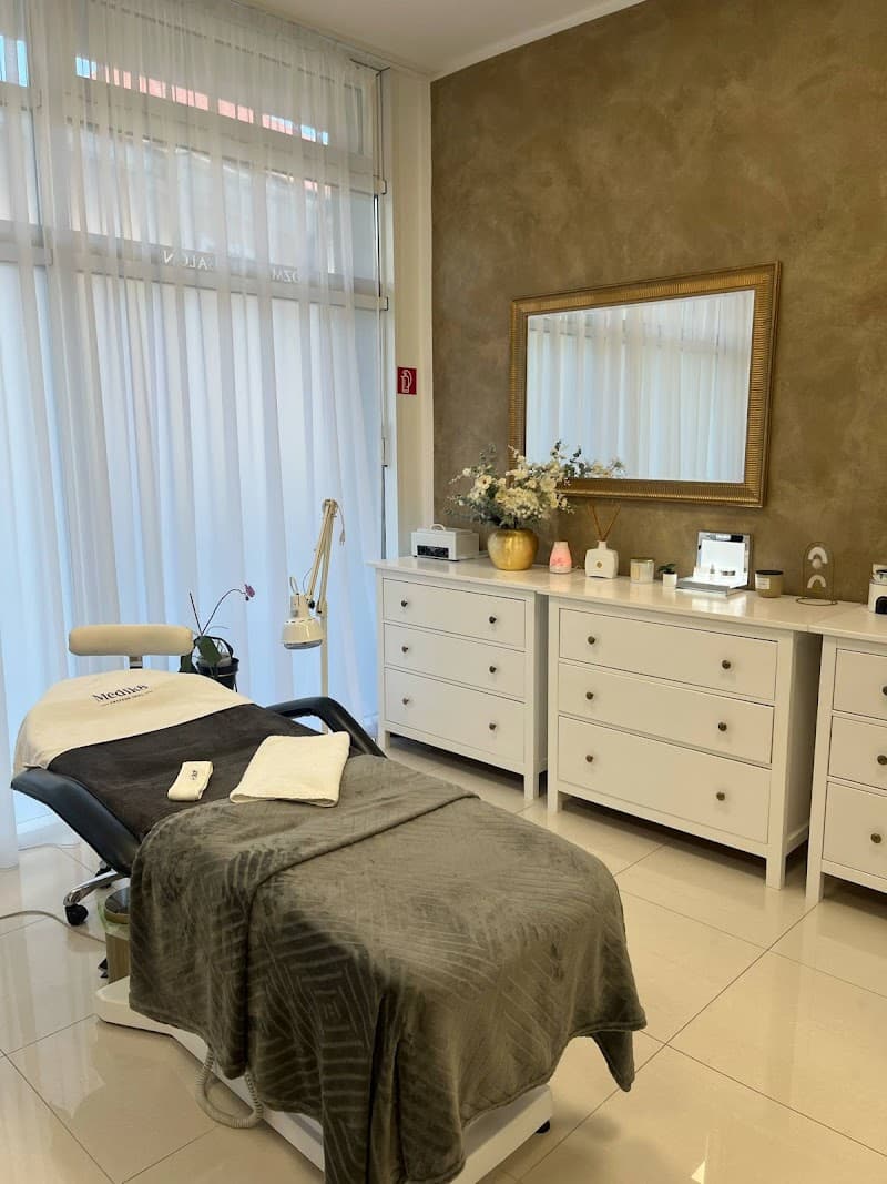 KOZMETIKA Trenčianske Teplice: Simona Beauty salón photo