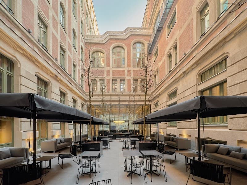 Kozmo Hotel Suites & Spa - Small Luxury Hotels Budapest photo