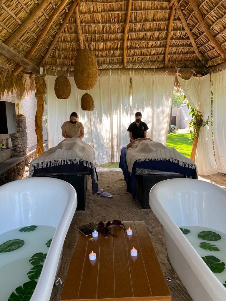 Kreatic beauty salón spa Querétaro photo