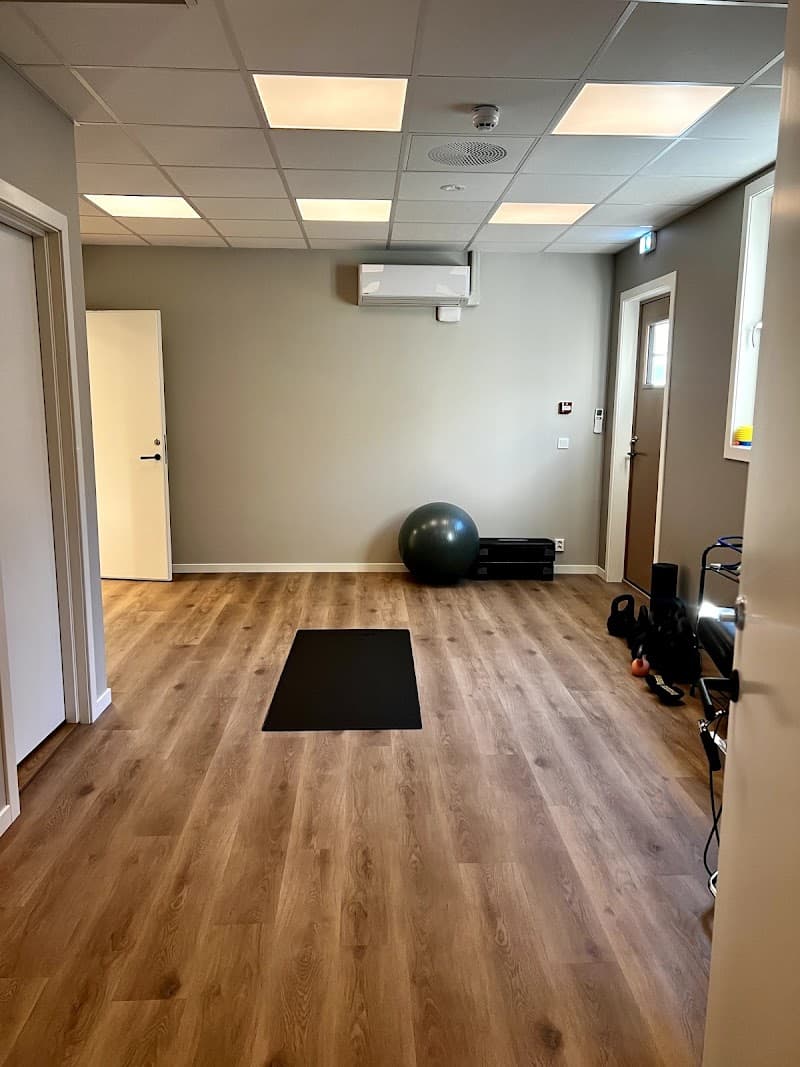 Kroppen i fokus Halden photo