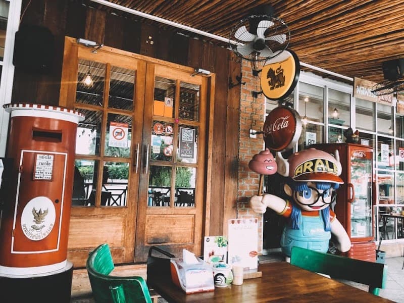 Krua Ban Puean Ban Kham Yai photo