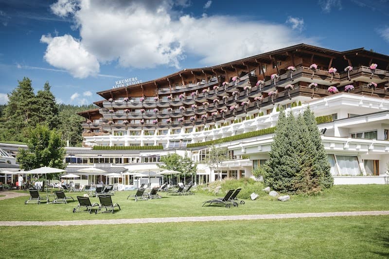 Krumers Alpin - Your Mountain Oasis Seefeld photo