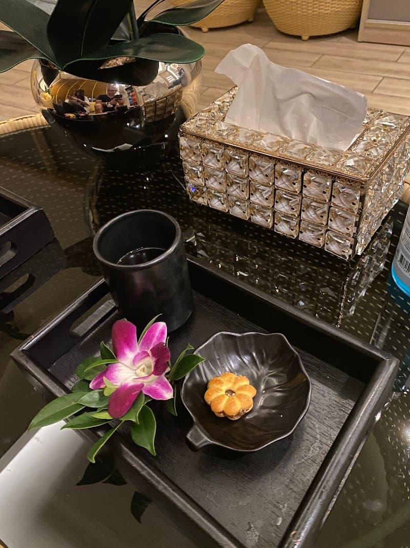 KRYSTAL Wellness Spa Bangkok photo