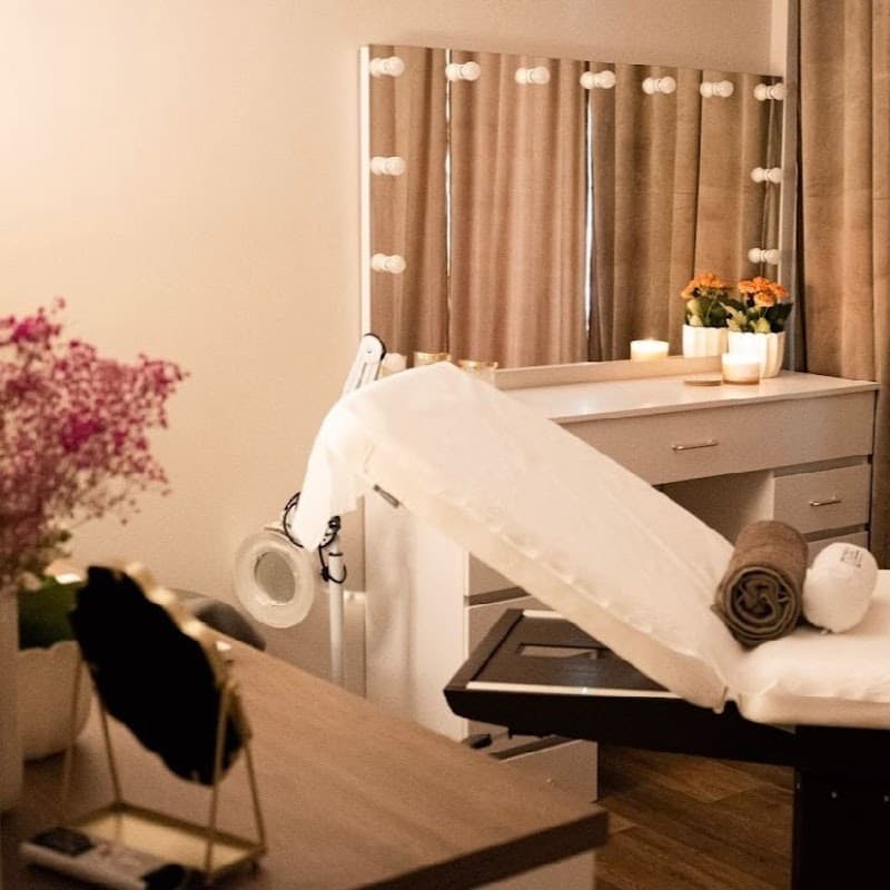 Kundalini SPA - masaże, kosmetologia twarzy, makijaż Kobyłka photo