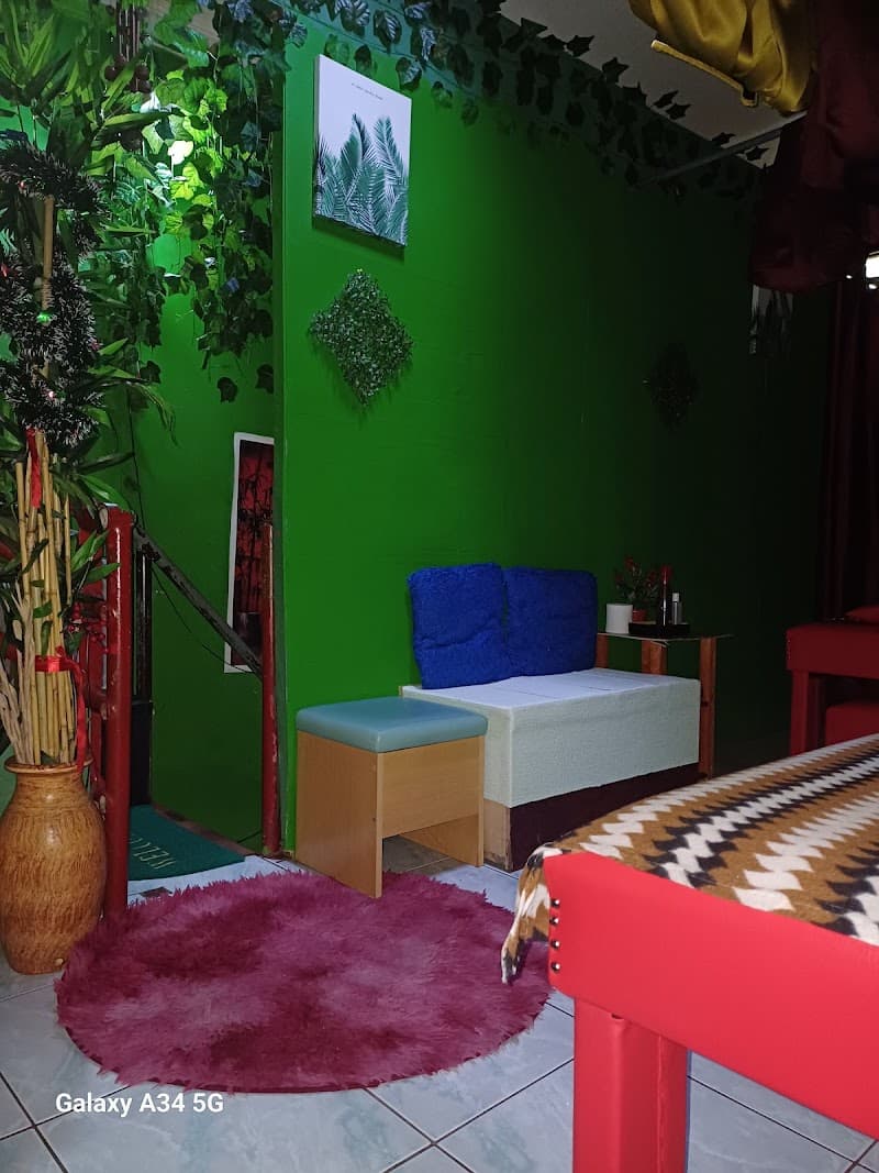 Kwin Spa Balayan photo