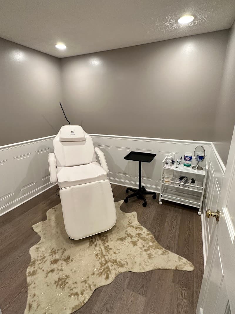 KY Aesthetics & Wellness Russell photo