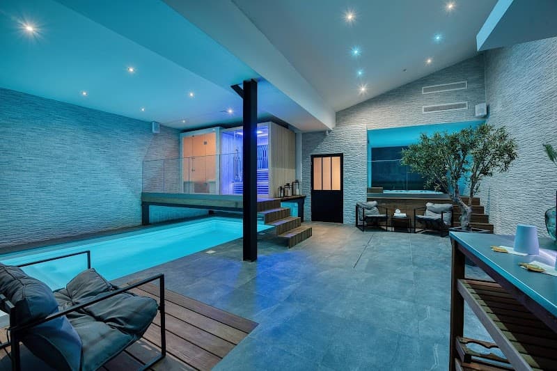 L'atypique SPA | Massages - Piscine - Jacuzzi - Hammam - Sauna Meaux photo