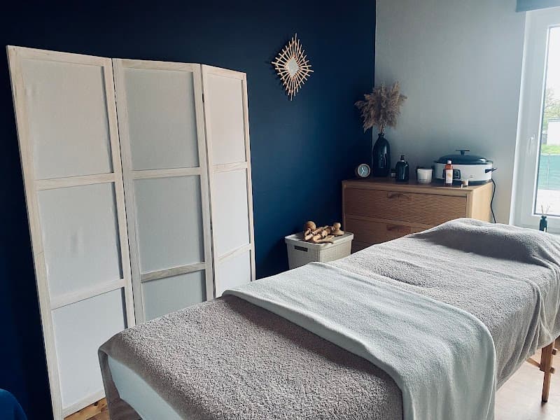 L'aura Massage Pont-à-Celles photo