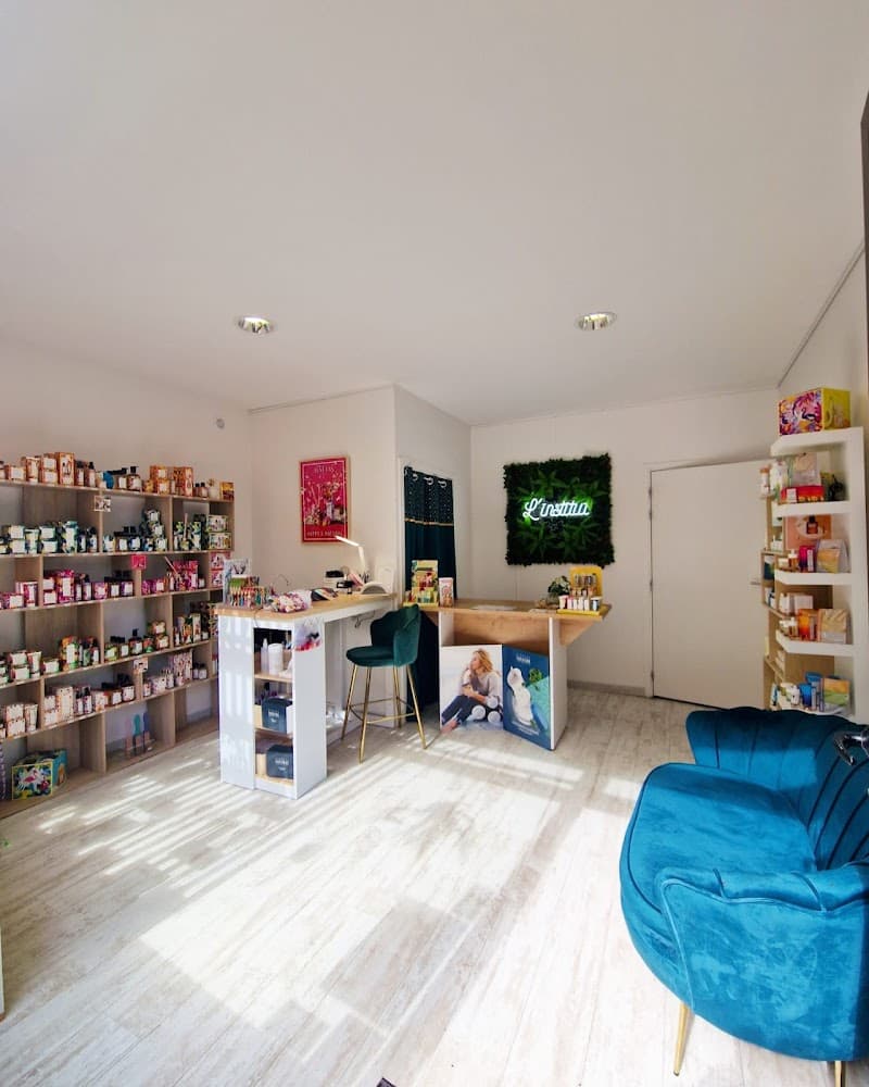 L'institut - Saint Geniez d'Olt Saint Geniez d'Olt et d'Aubrac photo