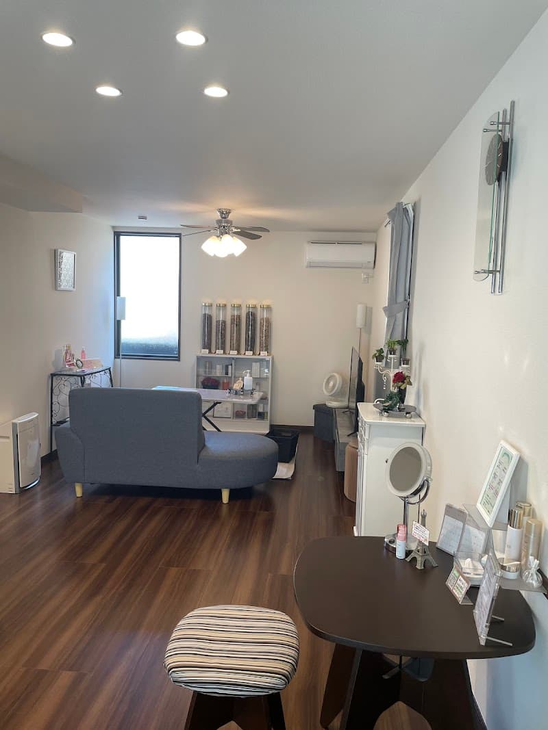 La Beaute (La Bōte) Yachiyo City photo