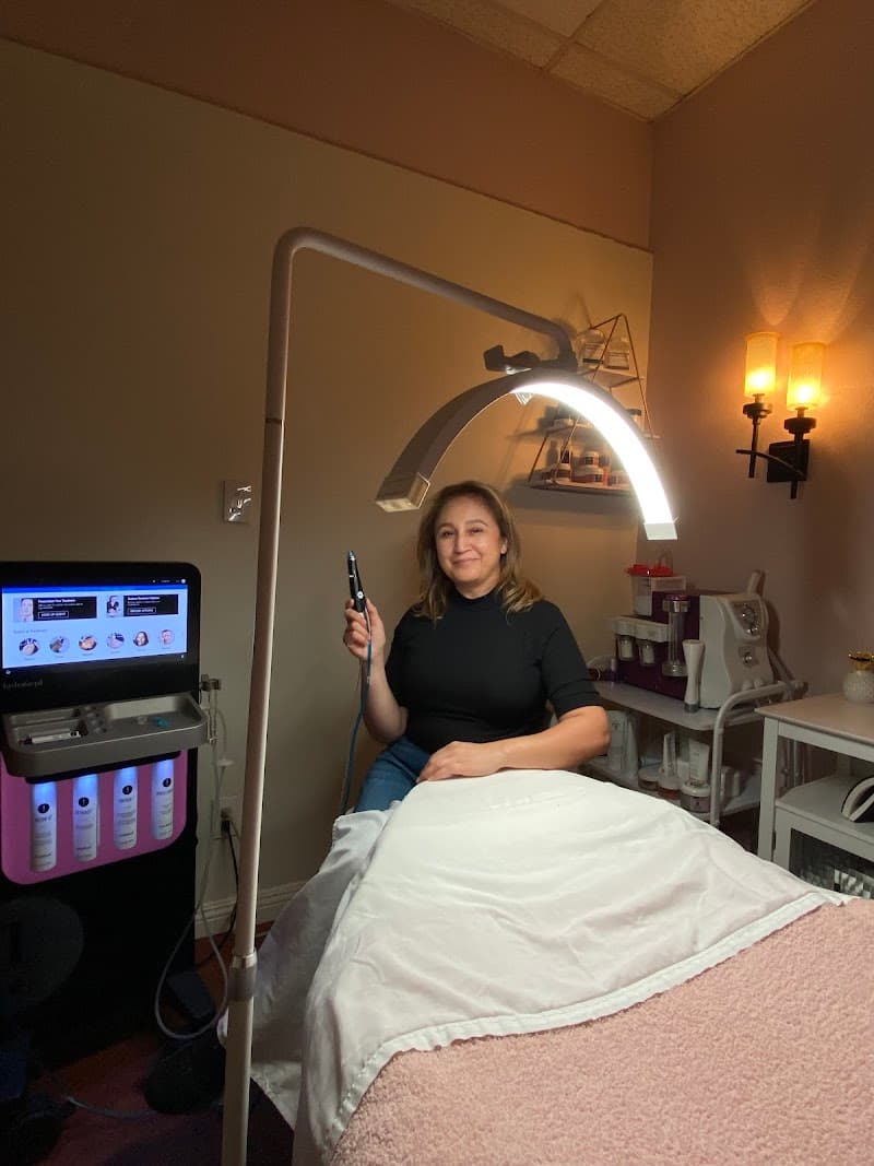 La Bella Skin Care & Body Treatments Orangevale photo