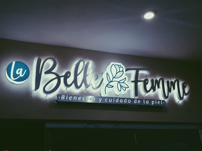 La Belle Femme Mazatlán photo