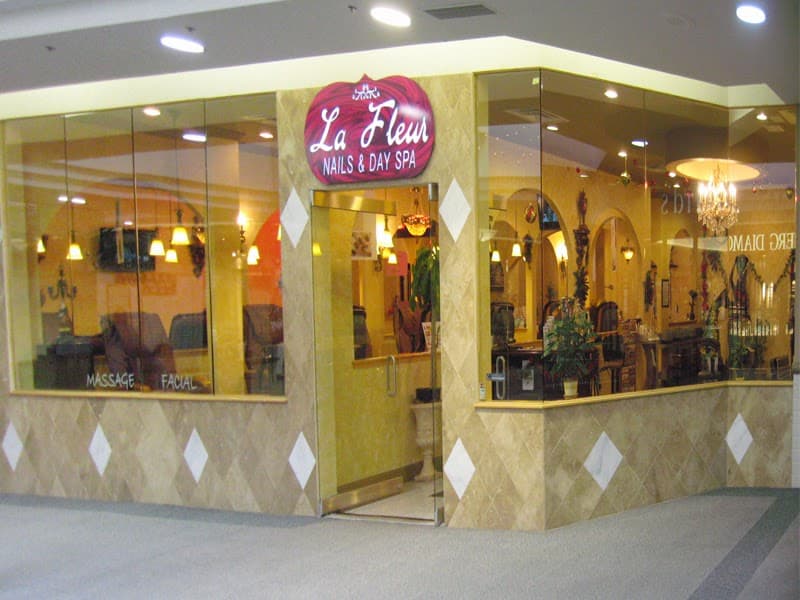 La Fleur Nails and Day Spa Tulsa photo