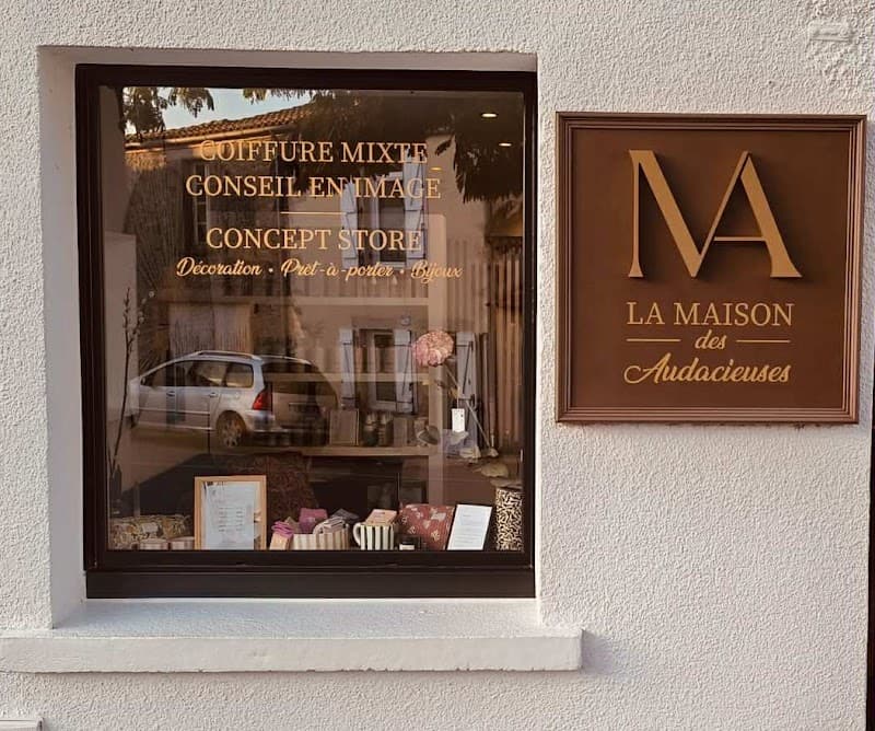 La Maison des Audacieuses Saint-Malô-du-Bois photo