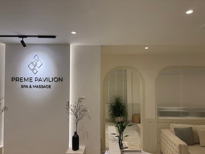 La Pierre Luxury Medspa Aulander photo