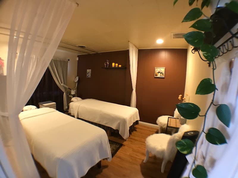 La Vie En Day Spa & Salon Berkley photo