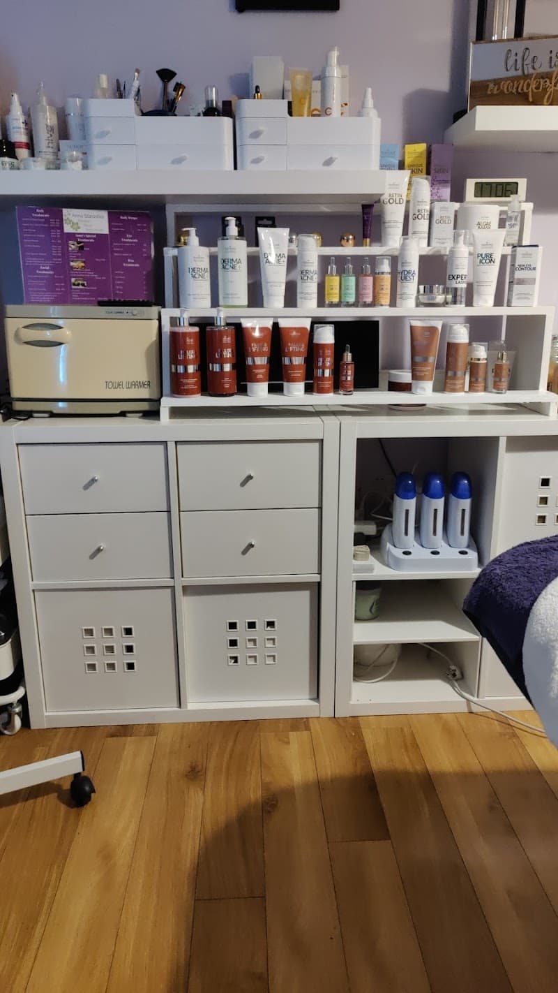 Laboratorium Kosmetykow Naturalnych Farmona Kraków photo