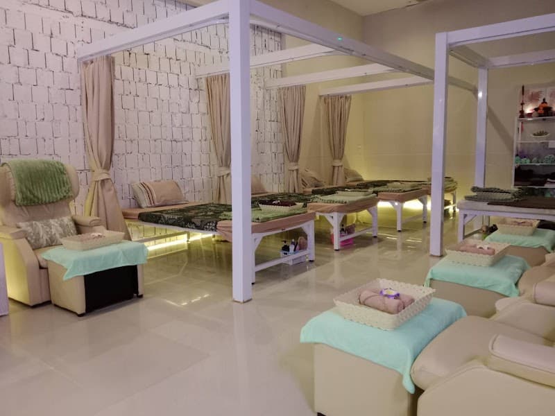 Ladapa Massage Bangkok photo