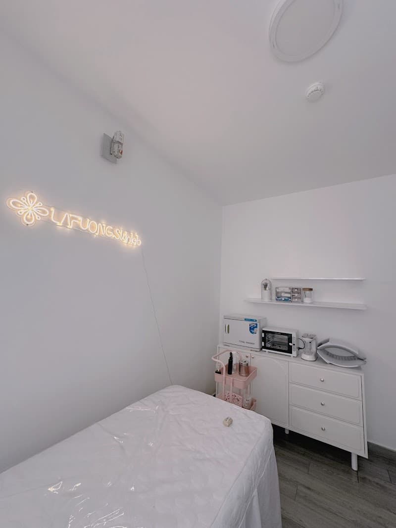 LaFuong Skinlab Quận Tân Phú photo