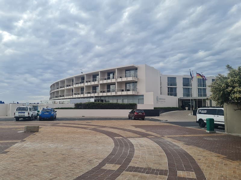 Lagoon Beach Hotel & Spa Cape Town photo