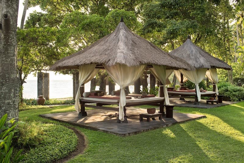 Laguna Beach Spa Kecamatan Batu Layar photo