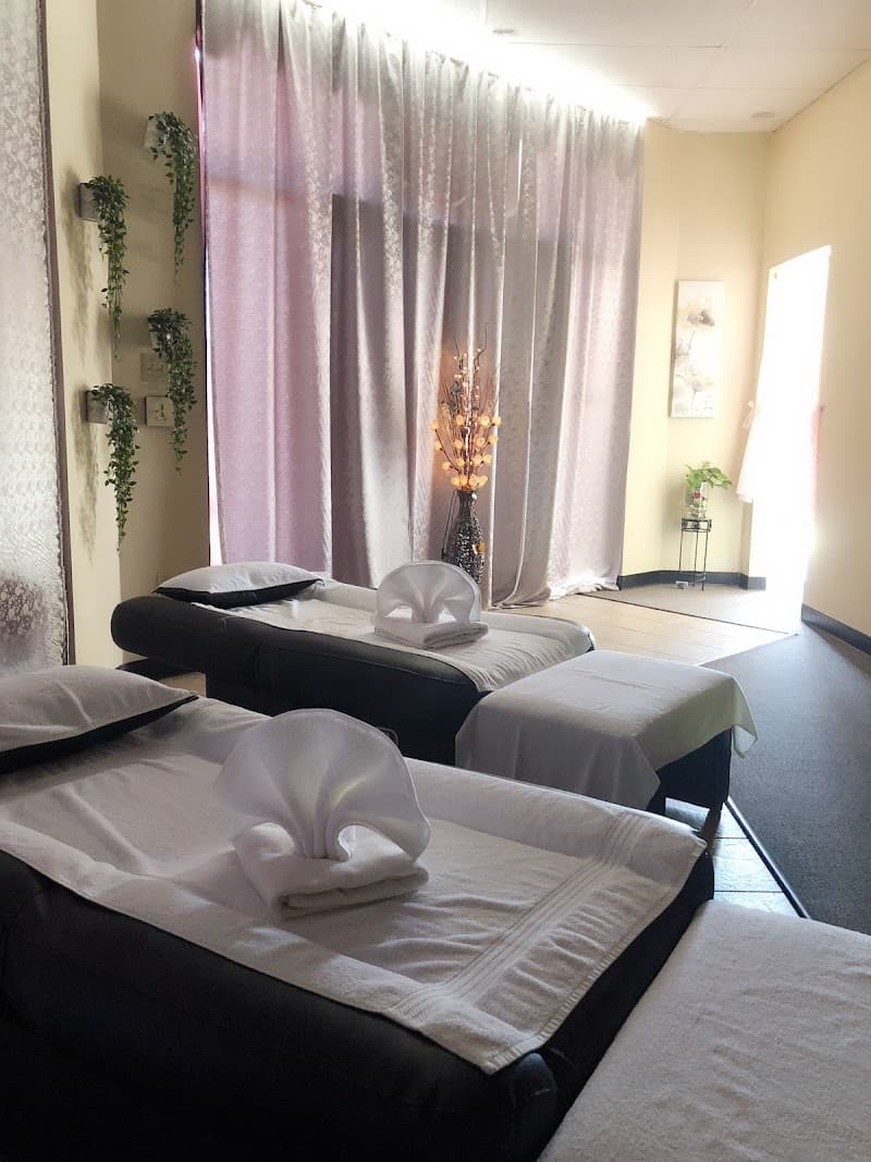 Laguna Spa Elk Grove photo