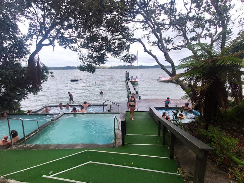 Lake Rotoiti Hot Pools Rotorua photo