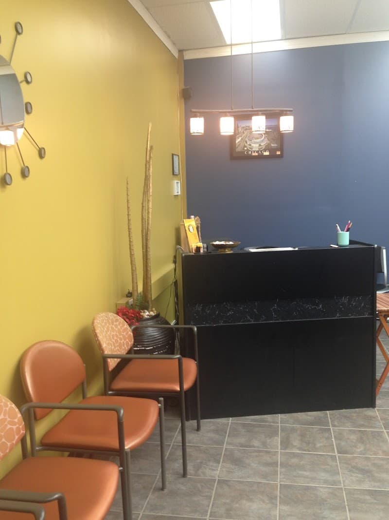 Lakeview Eyebrow Threading Chicago photo