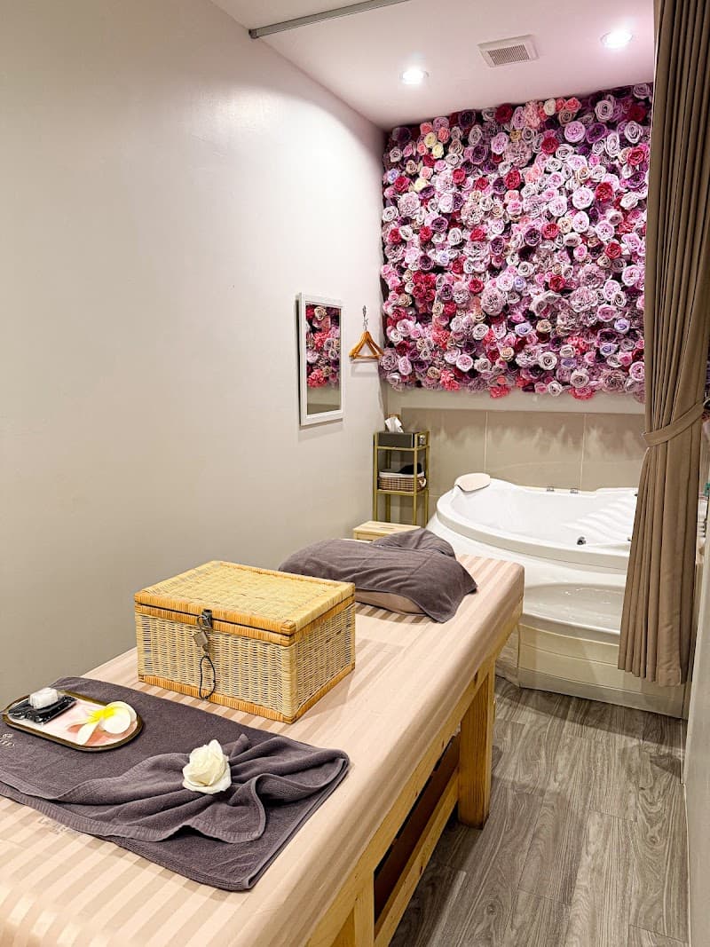 Lalynn Laheaven Spa Bangkok photo