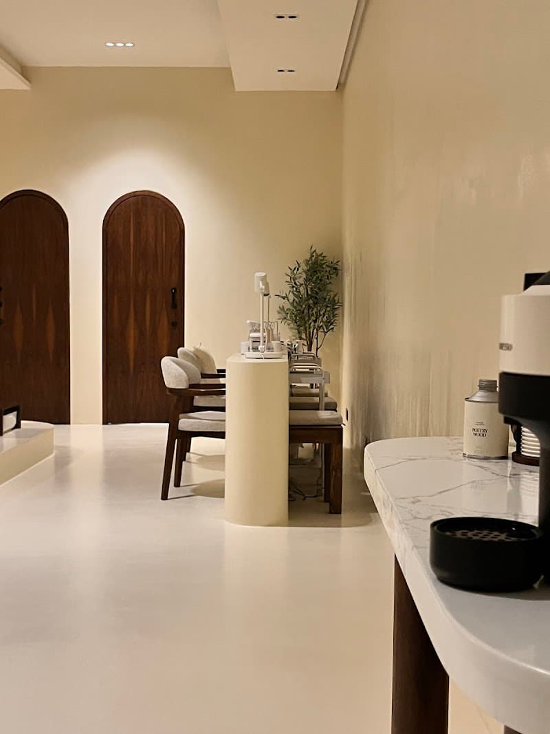 Lama Nails Prince Mohammed Ibn Salman Ibn Abdulaziz Rd photo