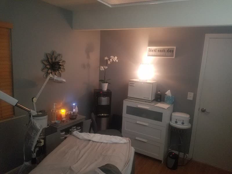 Laman Body Resort Littleton photo