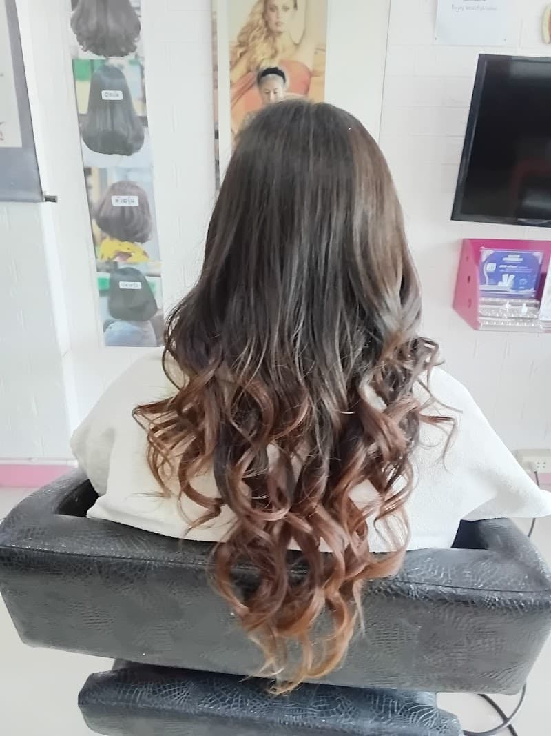 Lame Beauty Bangkok photo