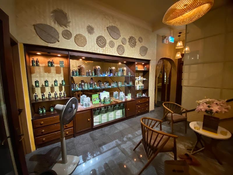 Lamint Spa Quận 3 photo