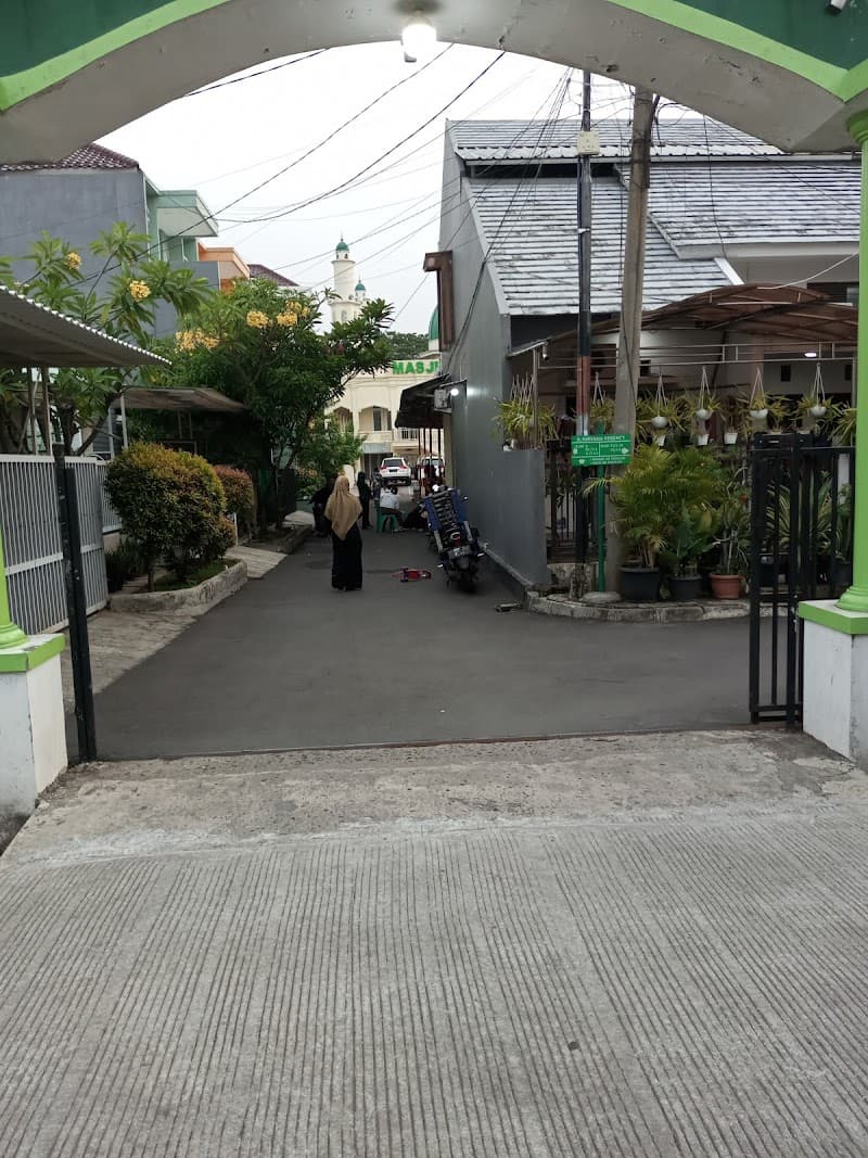 Lapangan perkutut bina lindung Jakarta photo