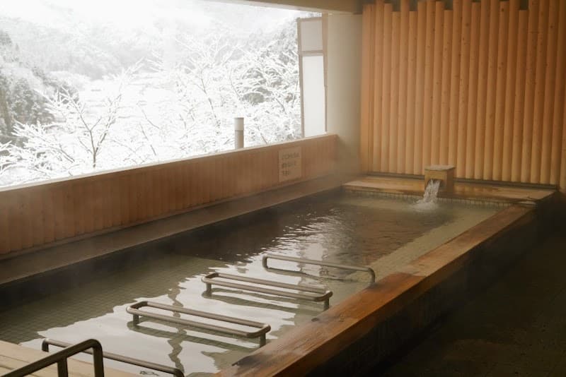 Large Family Bath Ayabe City photo