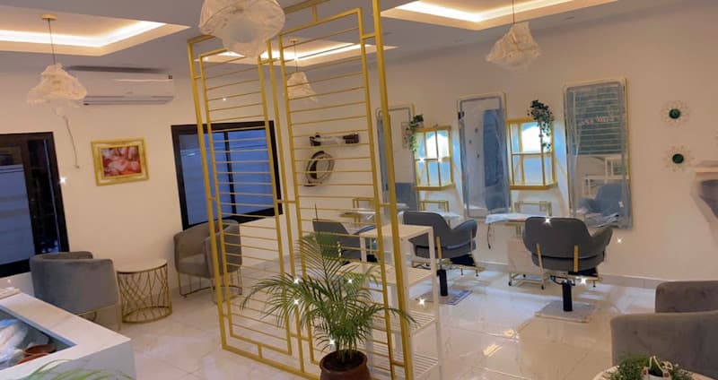 Laura Lau SPA Douala photo