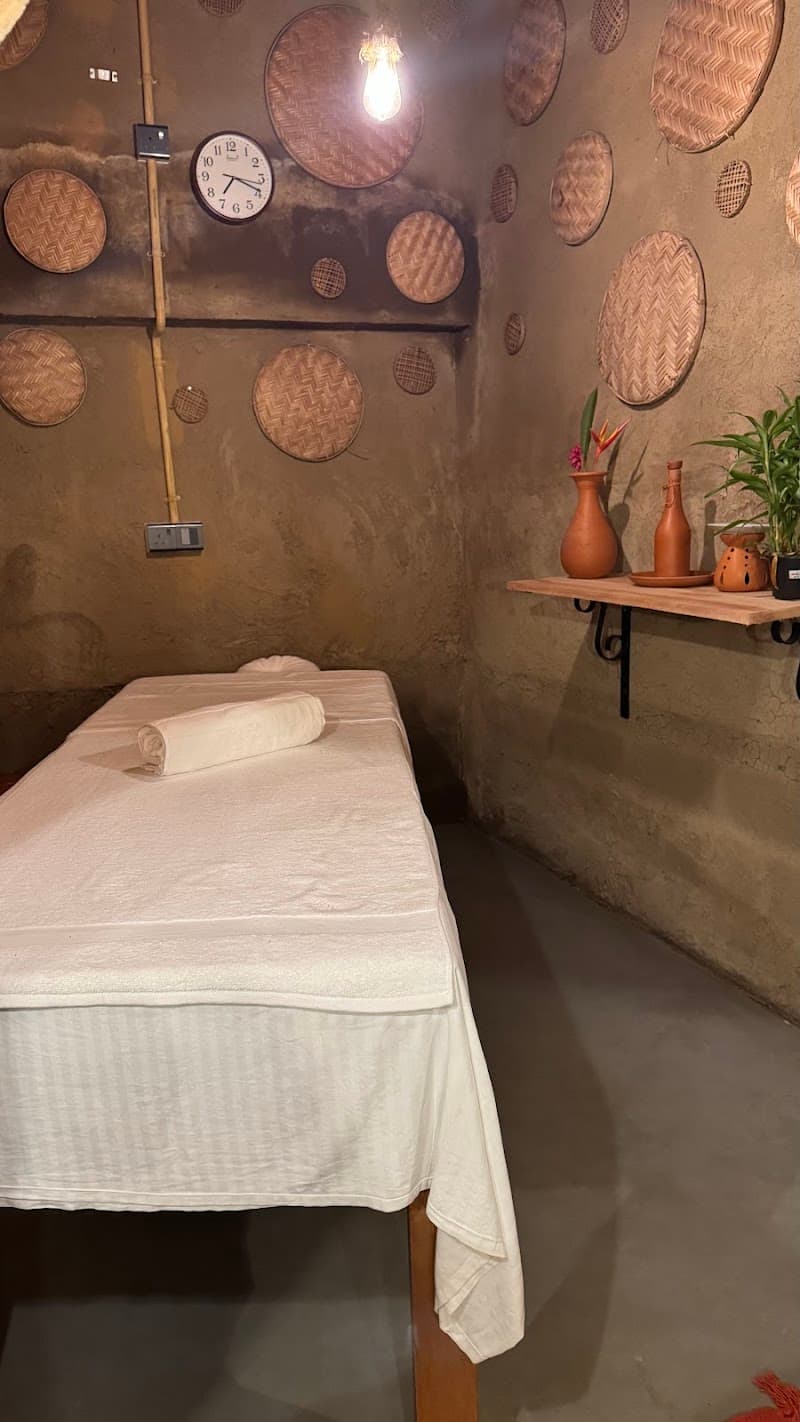 Lavella SPA Galle photo