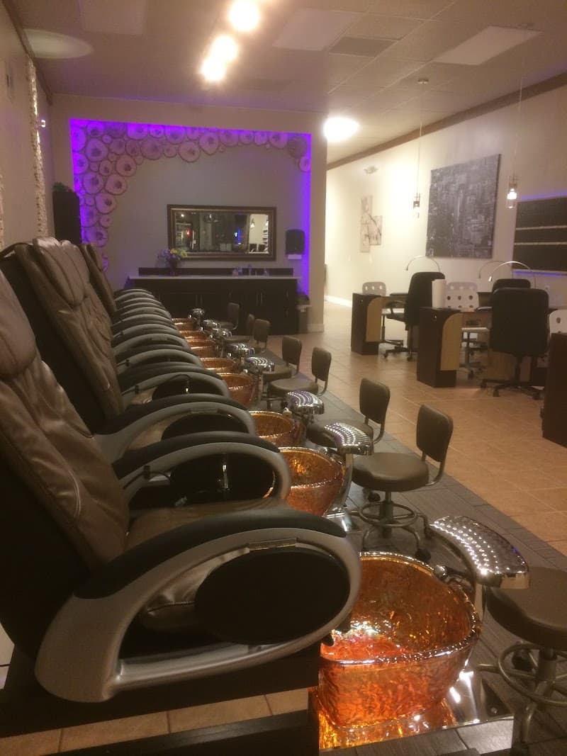 Lavie Nail and Spa Aurora photo