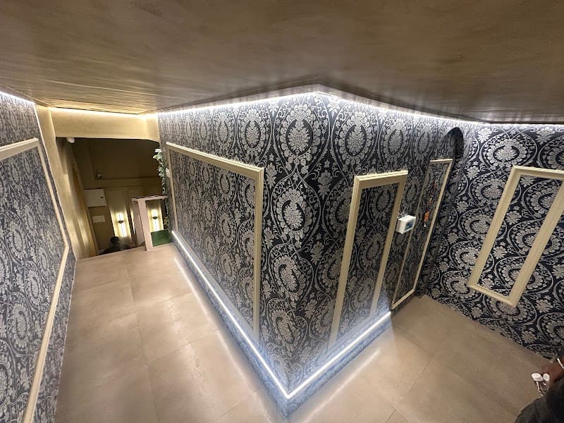 Layara Spa In koparkhairane | Thai Massage | Deep Tissue Massage | Dry Massage | Jacuzzi | Hammam Mumbai photo