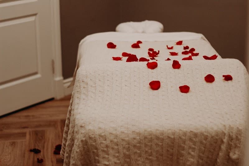 Layers Wellness and Spa Wood Buffalo photo