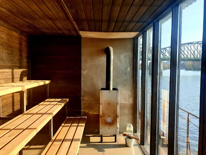 Lázně na lodi Praha photo