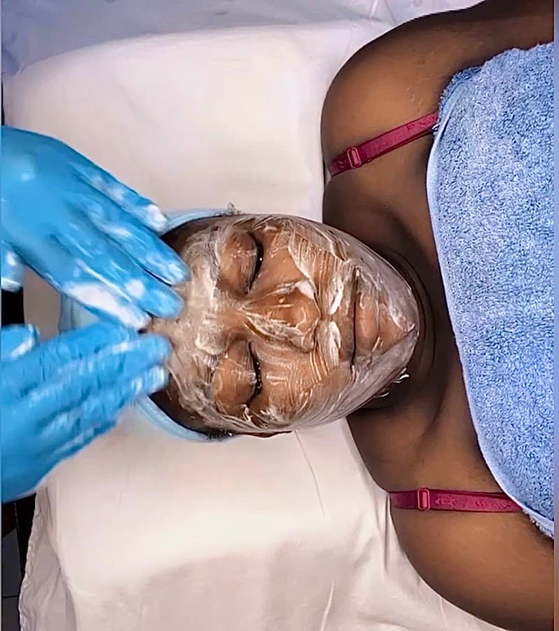 Ldluxe beauty and spa okota Lagos photo