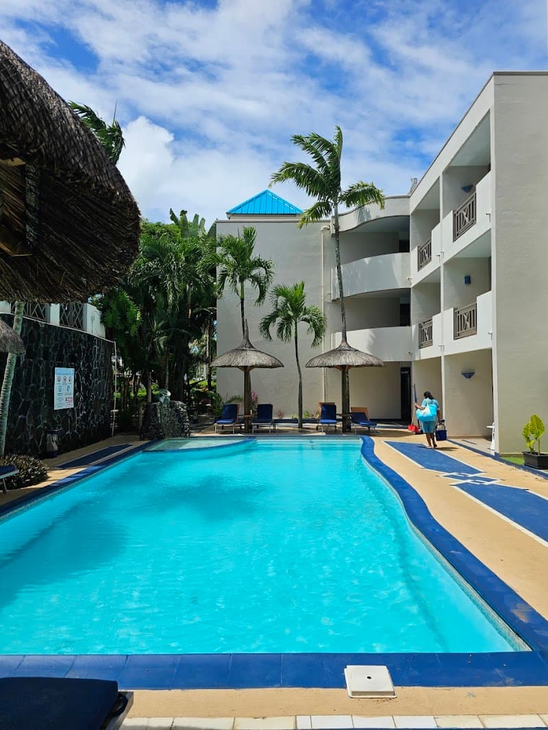 Le Grand Bleu Hotel Quatre Bornes Town photo